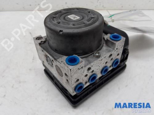 Used ABS pump PEUGEOT 208 I (CA_, CC_) 1.4 HDi (68 hp) 31454592