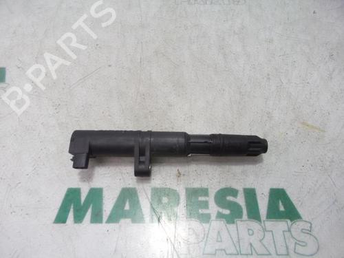 Used Ignition coil RENAULT SCÉNIC II (JM0/1_) 2.0 (JM05, JM0U, JM1N, JM1U, JM2V) (135 hp) 31386296