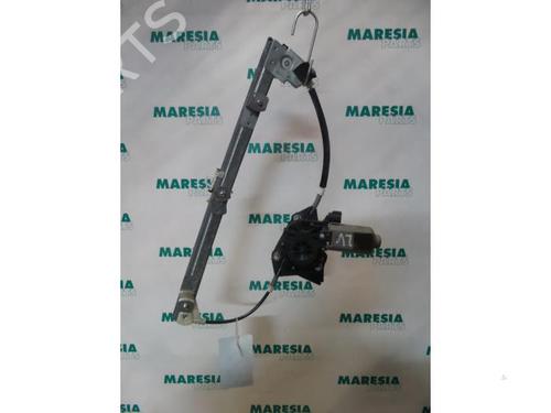 front-left-window-mechanism-alfa-romeo-156-932_-1997-1998-1999-2000-2001-2002-2003-2004-2005-31444810 main image