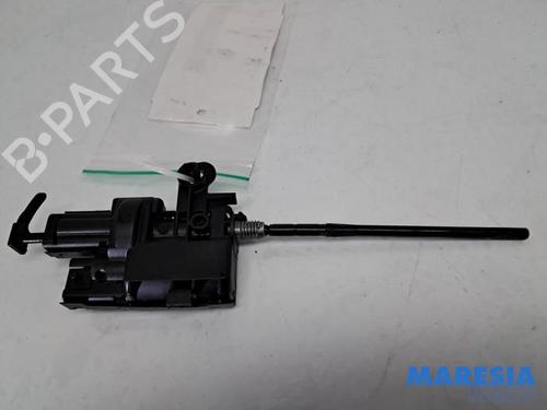 Used Fuel door actuator RENAULT GRAND SCÉNIC III (JZ0/1_) 1.6 dCi (JZ00, JZ12) (130 hp) 31435193