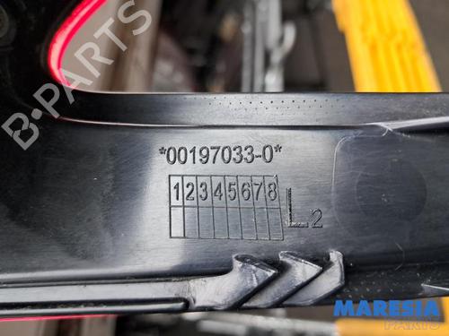 Used Left taillight Left taillight PEUGEOT 208 I (CA_, CC_) 1.2 VTI 82 (82 hp) 39961163 39961163