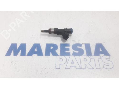 injector-renault-clio-iv-bh_-2012-2013-2014-2015-2016-2017-2018-2019-2020-2021-31395733 main image