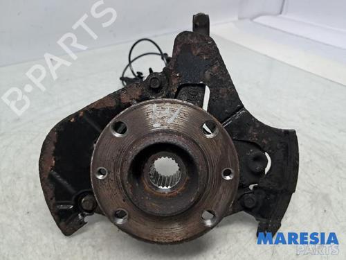 Used Left front steering knuckle FIAT 500 (312_) 1.2 (312AXA1A) (69 hp) 31632071
