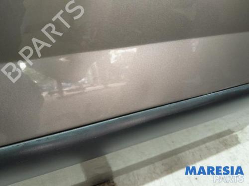 Left front door PEUGEOT 3008 I MPV (0U_) 1.6 THP | BP31448150C2