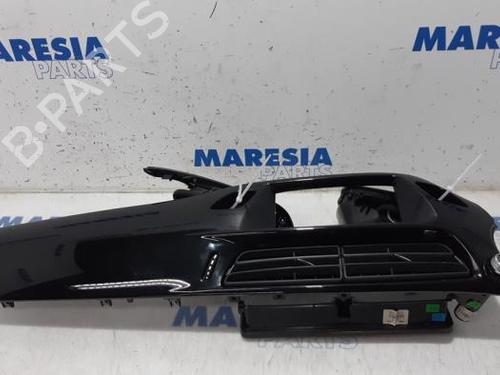 Used Dashboard CITROËN C3 II (SC_) 1.2 VTi 82 (82 hp) 31523620