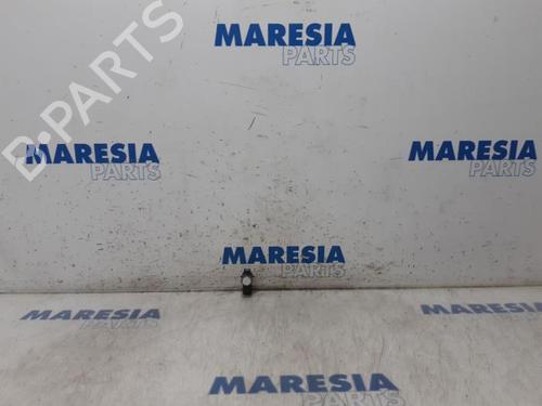 Used Electronic sensor PEUGEOT 308 SW II (LC_, LJ_, LR_, LX_, L4_) 1.6 BlueHDi 120 (120 hp) 31484511