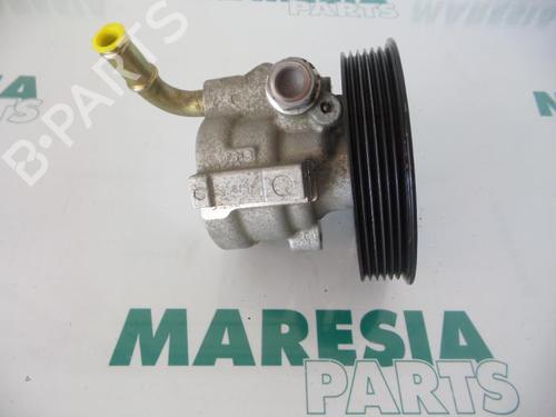 Used Steering pump RENAULT LAGUNA II Grandtour (KG0/1_) 1.6 16V (KG0A, KG0L) (107 hp) 31525972