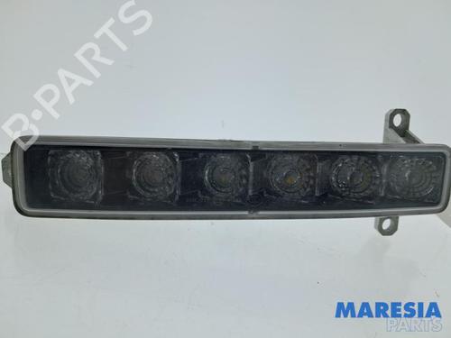 Used Right daytime light Right daytime light CITROËN C1 II (PA_, PS_) 1.0 VTi 68 (69 hp) 33803103 33803103