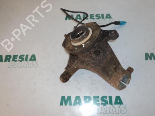 Used Left front steering knuckle CITROËN C5 I (DC_) 2.0 16V (DCRFNC, DCRFNF) (136 hp) 31461713