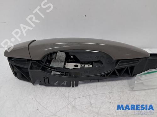 Venstre bagtil udvendigt håndtag CITROËN C4 CACTUS 1.2 THP 110 (110 hp) 31534446
