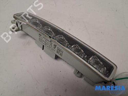 Used Right daytime light PEUGEOT 308 SW II (LC_, LJ_, LR_, LX_, L4_) 1.2 THP 110 (110 hp) 31473912
