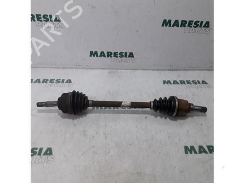 Used Left front driveshaft CITROËN C3 Pluriel (HB_) 1.4 (73 hp) 31442603