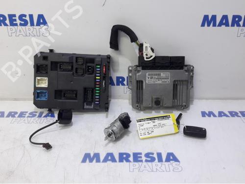 Used Engine control unit (ECU) CITROËN C3 II (SC_) 1.6 HDi (92 hp) 31492982