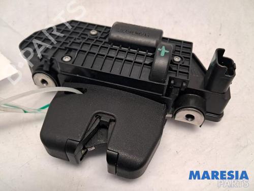 Used Electronic module PEUGEOT 5008 (0U_, 0E_) 1.6 HDi (114 hp) 31510793