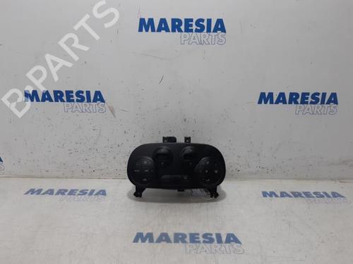 Used Climate control FIAT 500 (312_) 1.2 (312AXA1A) (69 hp) 31501519