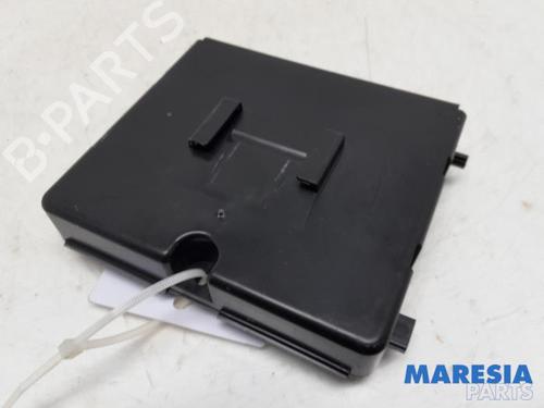 Used Electronic module RENAULT ZOE Hatchback Van (BFM_) Electric (BFME) (92 hp) 31494988