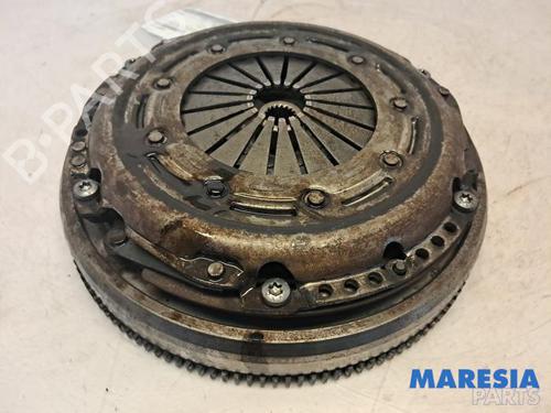 Used Flywheel CITROËN DS3 (SA_) 1.6 THP 155 (156 hp) 31430249