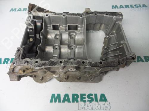 Used Front right seatbelt RENAULT TRAFIC II Van (FL) 2.0 dCi 90 (FL0H, FL00, FL01, FL0M, FL0P, FL0S) (90 hp) 31485977