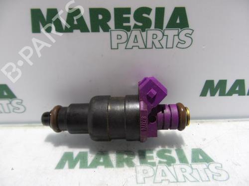 Used Injector RENAULT TWINGO I (C06_) 1.2 (C066, C068) (58 hp) 31469314