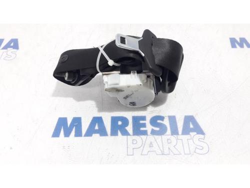 rear-right-seatbelt-fiat-500-312_-2007-31394321 main image