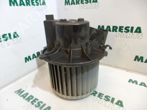 heater-blower-motor-peugeot-307-3ac-2000-2001-2002-2003-2004-2005-2006-2007-2008-2009-2010-2011-2012-31430953 main image