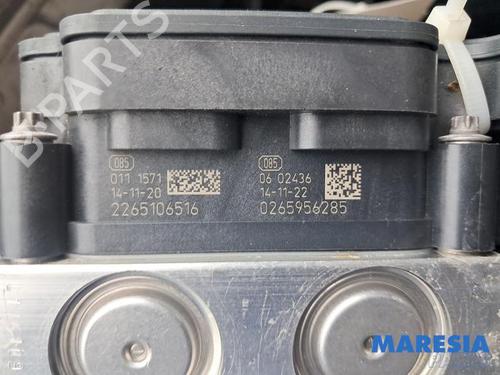 ABS pump RENAULT CAPTUR I (J5_, H5_) 0.9 TCe 90 | BP39725974M43 - Image 4