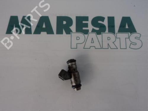 Used Injector FIAT PUNTO (188_) 1.2 60 (188.030, .050, .130, .150, .230, .250) (60 hp) 31461352
