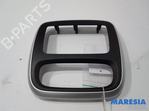 andere-renault-trafic-iii-van-fg_-2014-31386071 main image