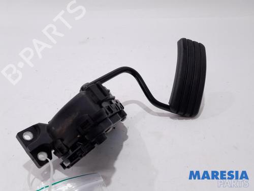 Módulo eletrónico RENAULT ESPACE IV (JK0/1_) 2.0 (JK0A, JK1D, JK0N) (170 hp) 31396065