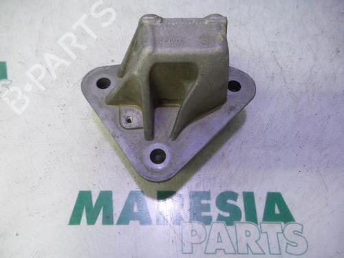 Getriebehalter für CITROËN C5 III (RD_) 3.0 HDi 240 (RDX8CA) (241 hp) 31465480