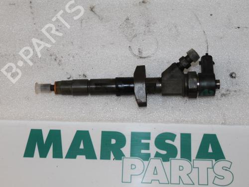 Used Injector RENAULT VEL SATIS (BJ0_) 2.2 dCi (BJ0E, BJ0F) (150 hp) 31452867