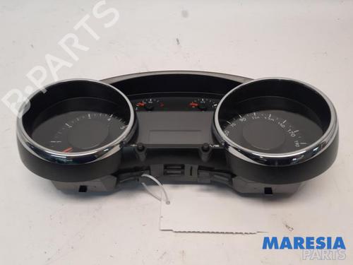 Used Instrument cluster PEUGEOT 3008 I MPV (0U_) 1.6 VTi (120 hp) 31421729