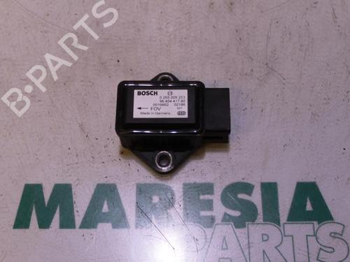 Used Electronic module CITROËN C8 (EA_, EB_) 2.0 (136 hp) 31530736