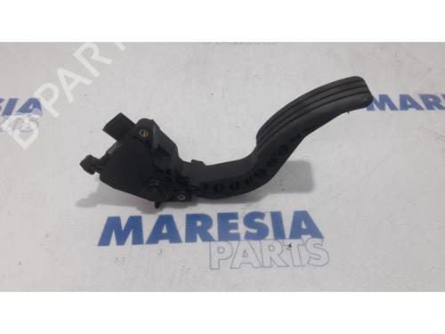 electronic-module-renault-trafic-iii-van-fg_-2014-31463785 main image