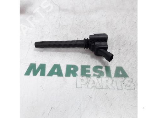 Used Ignition coil ABARTH 500 / 595 / 695 1.4 (312.AXF11, 312.AXF1A) (180 hp) 31523565