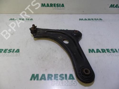 venstre-fortil-brearm-peugeot-1007-km_-2005-31462981 main image