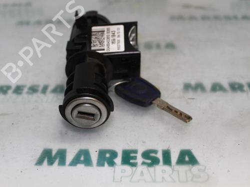 Used Ignition barrel FIAT PANDA (169_) 1.2 (169.AXB11, 169.AXB1A) (60 hp) 31428082