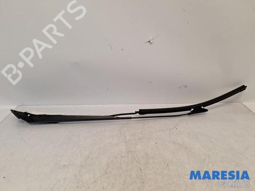 Vindspejlsviskerarm CITROËN C4 CACTUS 1.2 THP 110 (110 hp) 31484387