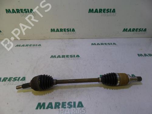 Used Left front driveshaft RENAULT CLIO III (BR0/1, CR0/1) 1.2 16V (BR02, BR0J, BR11, CR02, CR0J, CR11) (75 hp) 31509837