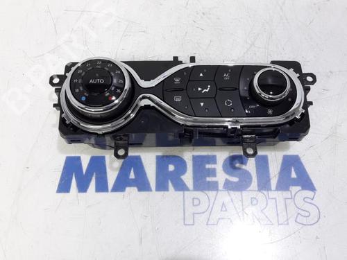 Used Climate control RENAULT CAPTUR I (J5_, H5_) 1.2 TCe 120 (120 hp) 31529619