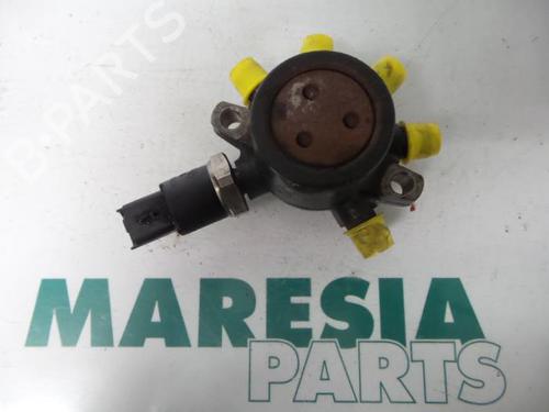 Injection rail RENAULT CLIO II (BB_, CB_) 1.5 dCi (B/CB08) | BP31457966M98