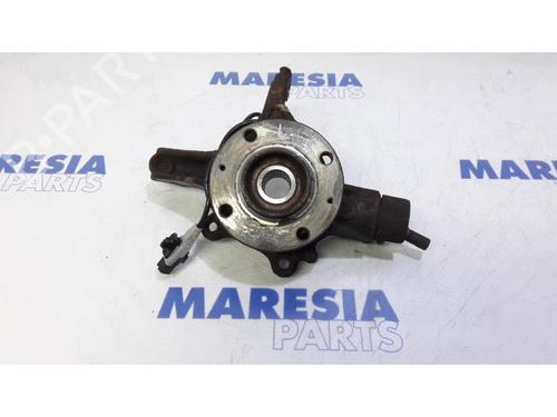 Used Left front steering knuckle CITROËN C4 Picasso I MPV (UD_) 2.0 HDi 138 (136 hp) 31533429