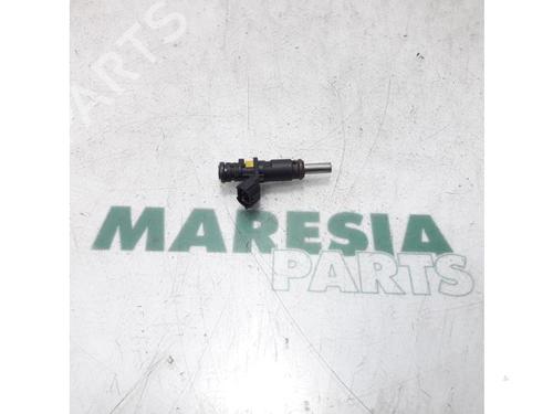 Used Injector PEUGEOT 308 I (4A_, 4C_) 1.6 16V (120 hp) 31526238