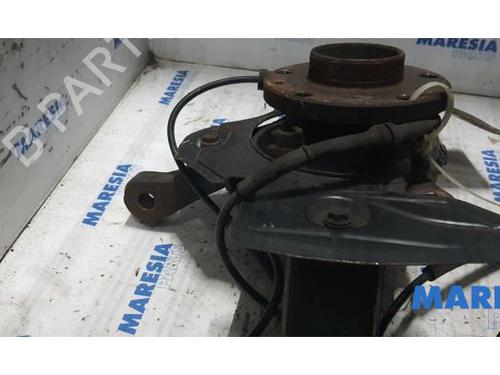 Left front steering knuckle ALFA ROMEO 156 (932_) 1.6 16V T.SPARK (932A4) | BP31520256M25 