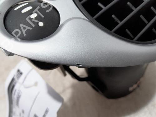 Air vent RENAULT CLIO III (BR0/1, CR0/1) 1.2 16V (BR0P, CR0P) | BP31405509I21 