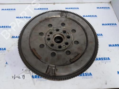 Used Flywheel RENAULT TRAFIC III Van (FG_) 1.6 dCi 95 (FGMJ, FGMR) (95 hp) 31486042