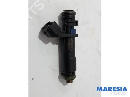 Used Injector PEUGEOT 307 CC (3B) 2.0 16V (140 hp) 31476423