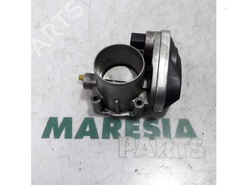 Used Throttle body RENAULT SCÉNIC II (JM0/1_) 1.6 (JM0C, JM0J, JM1B) (113 hp) 31502063