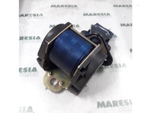 Used Rear right seatbelt CITROËN SAXO (S0, S1) 1.1 X, SX (60 hp) 31438660