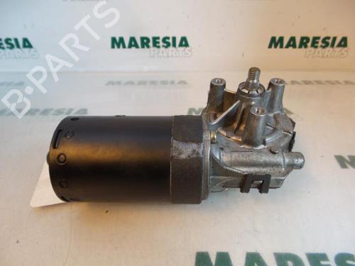 Used Front wiper motor PEUGEOT 206 Hatchback (2A/C) 1.4 i (75 hp) 31417227